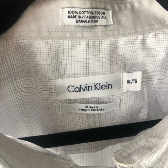 Short Sleeve Button Down​ - Picture 3 of 3